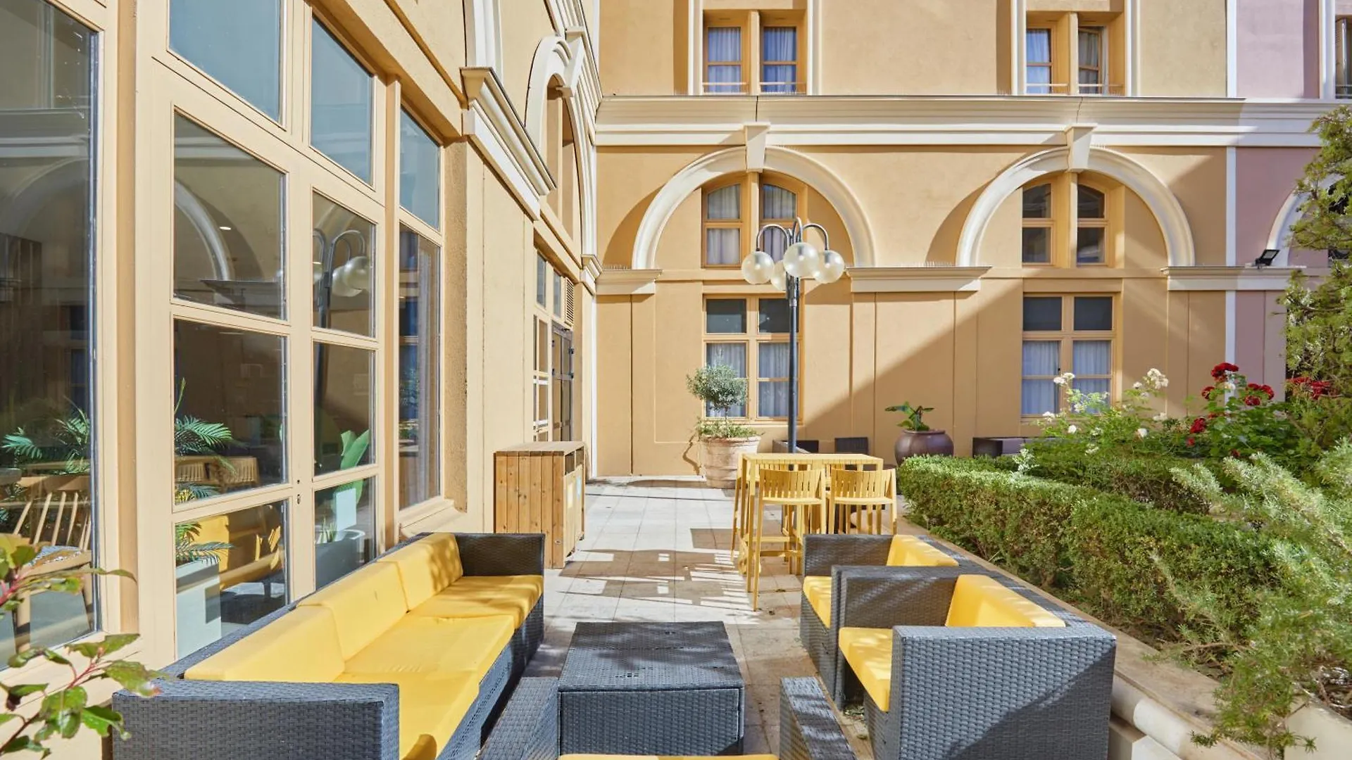 Appart Hotel Odalys City Aix En Provence L'Atrium Aix-en-Provence 3*,
