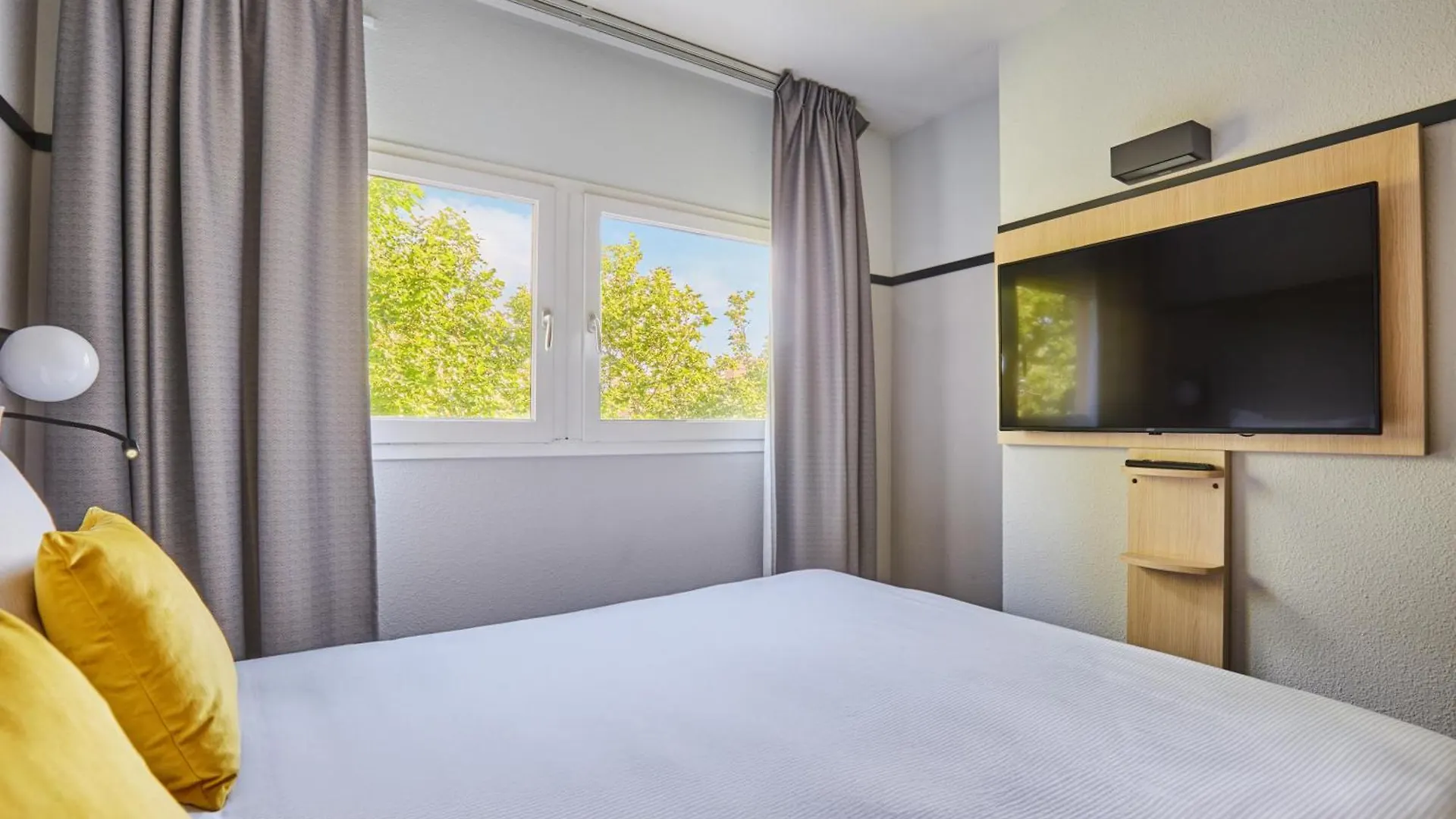 Appart Hotel Odalys City Aix En Provence L'Atrium Aix-en-Provence 3*,