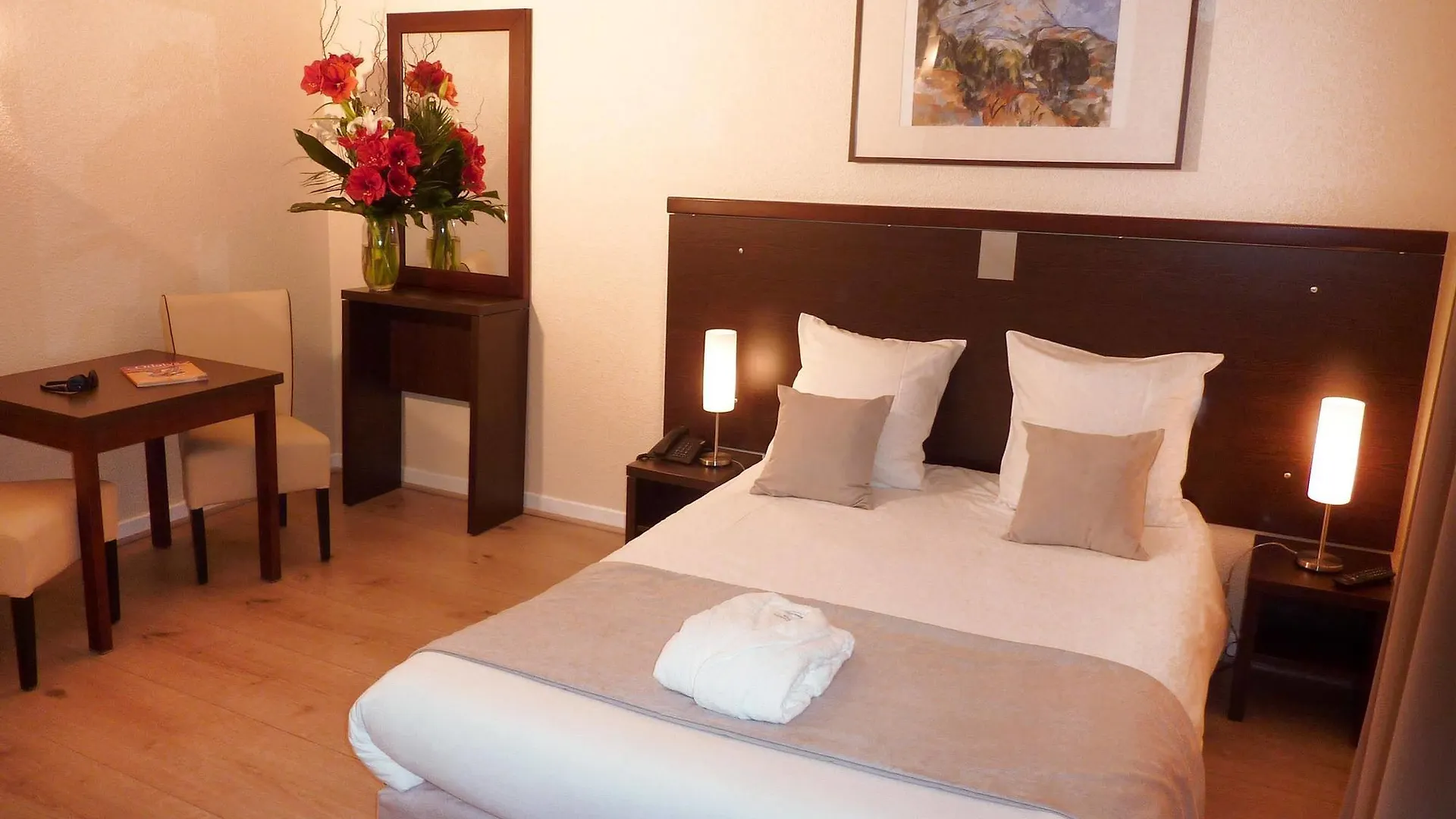 Appart Hotel Odalys City Aix En Provence L'Atrium Aix-en-Provence